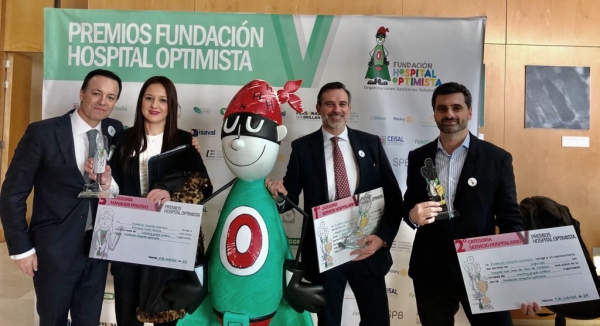 El servicio de UCI y Urgencias del San Juan de Dios galardonados en los Premios de la Fundación Hospital Optimista