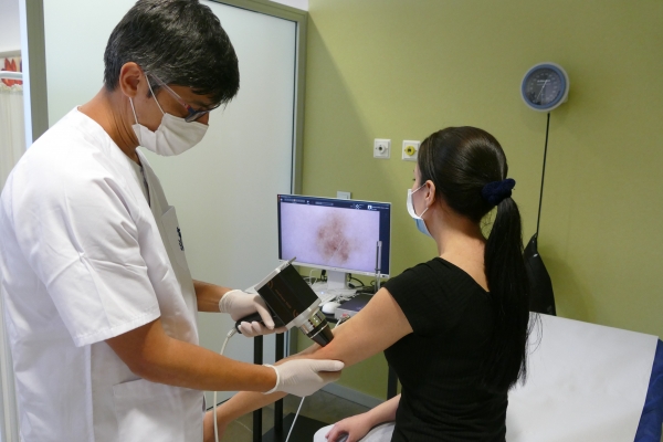 La revista Acta DV publica el artículo sobre confinamiento y cáncer de piel coordinado desde el Hospital San Juan de Dios de Córdoba