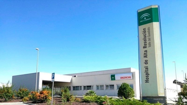 El Área Sanitaria Norte de Córdoba dota al Hospital Valle del Guadiato de un nuevo retinógrafo